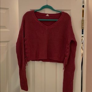 Garage sweater cropped